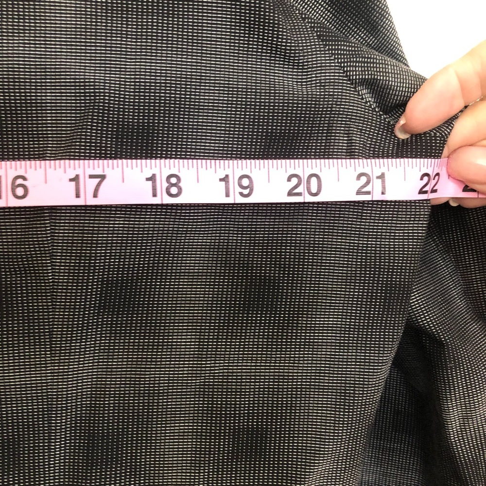 Leggiuno Slim Fit Button Down Shirt - Picture 3 of 6